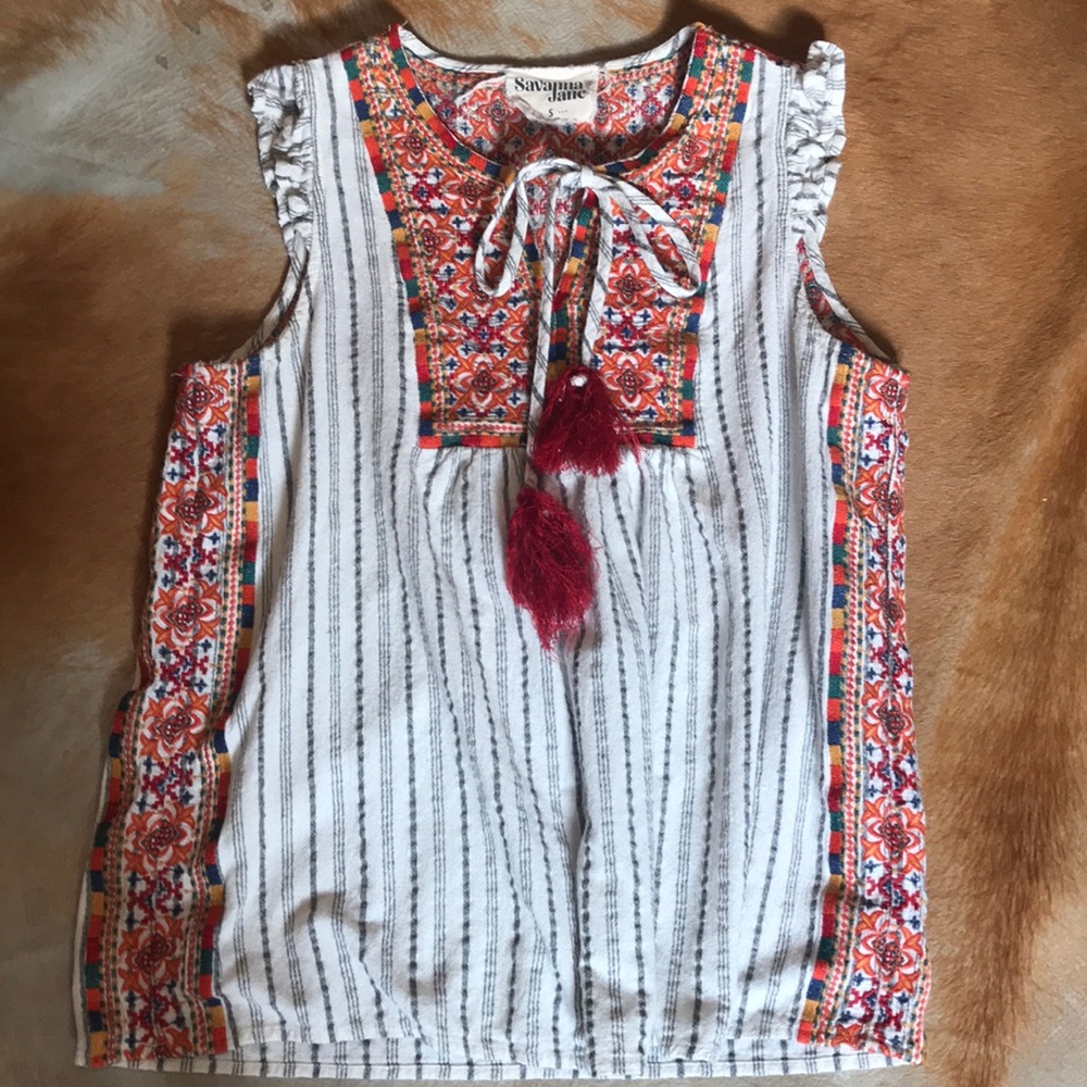 Embroidered Sleeveless Blouse
